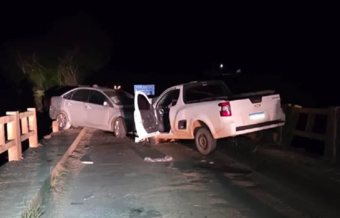 Colisão frontal deixa três feridos na ponte entre Casca e São Domingos do Sul