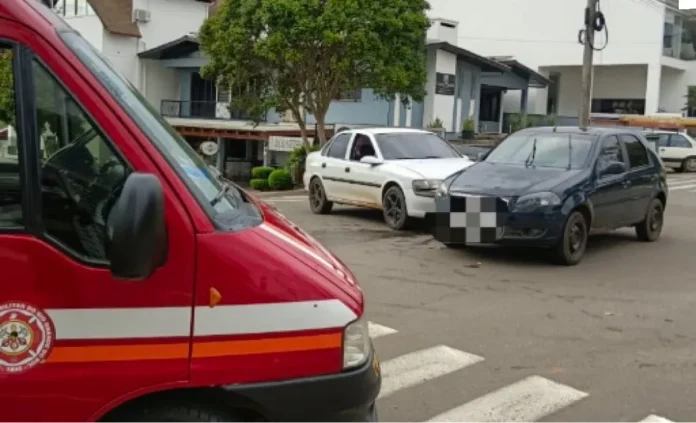 Criança fica ferida após colisão de trânsito no centro de Casca